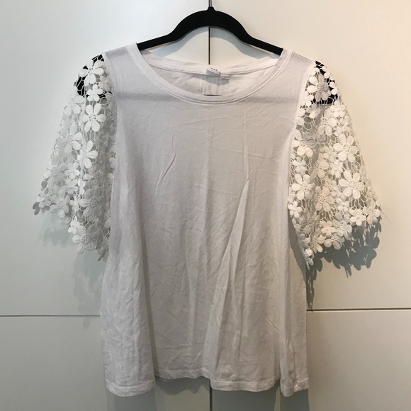 2/$25 Gap Floral Lace Shoulder Tee - Picture 7 of 7